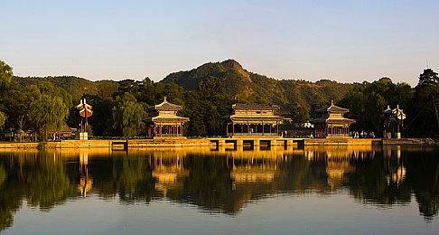 《逸剑风云决》大更新秋季免费上线，夏促将有史低价！